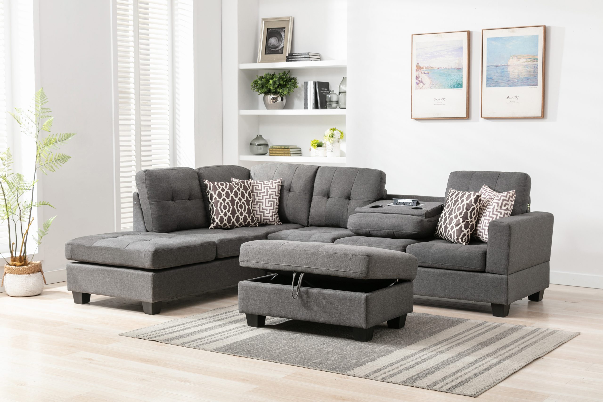 Reversible Sectional Sofa with 2 Outlets & USB Ports, Gray - SG000227AAA